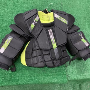 Intermediate Medium/Large Warrior RITUAL X4 E Goalie Chest Protector (Used)