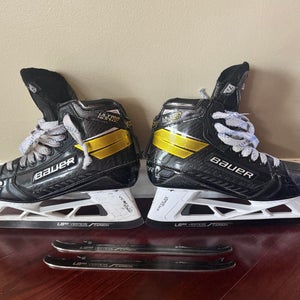 Bauer Supreme UltraSonic Hockey Goalie Skates Regular Width 7.5 (Used)