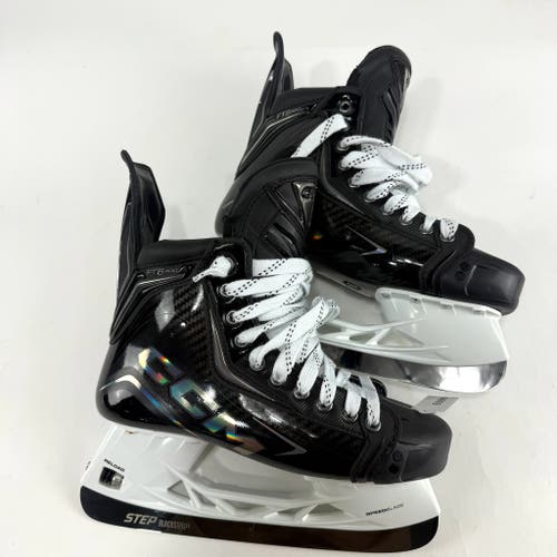 Brand New CCM Ft8 Pro Skates - Size 7d - Reload Holders with BlackSteel - Item#E599
