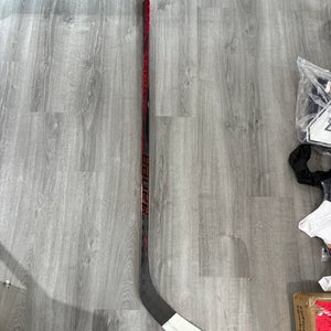 Detroit Red Wings Senior Bauer Proto R Left Hand Hockey Stick Toe Pattern Pro Stock Gustafsson (Used