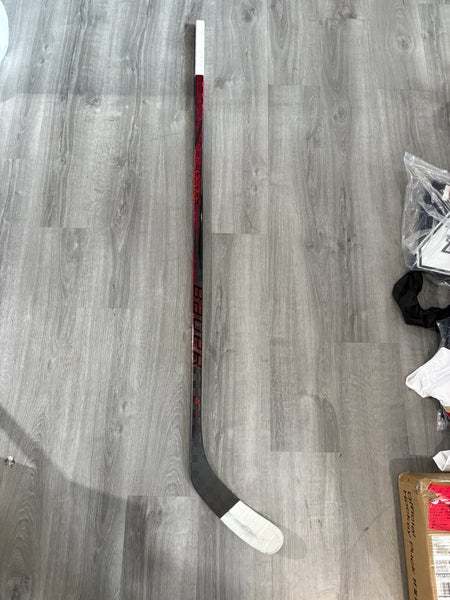 Detroit Red Wings Senior Bauer Proto R Left Hand Hockey Stick Toe Pattern Pro Stock Gustafsson (Used