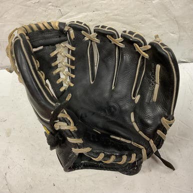 Used Wilson A730 A0440 Baseball Glove RH Throw Black And Pink 10" 11855-S000190168