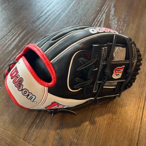 Infield RH Wilson A2000 1975 Baseball Glove 11.75" (New)