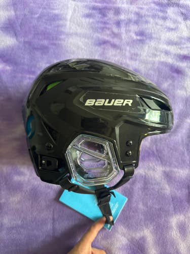 Black Small Bauer Hyperlite Helmet (New)