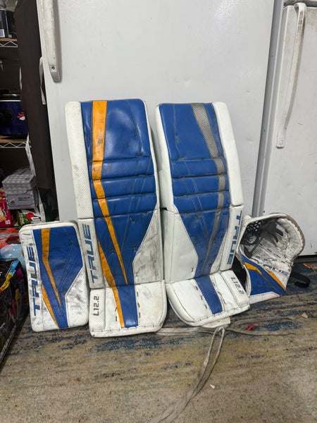 33" True L12.2 Pro Goalie Leg Pads Pro Stock (Used)