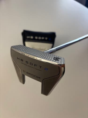 Like New Cleveland HB Soft 2 11 Broomstick Putter, 42” Right Hand