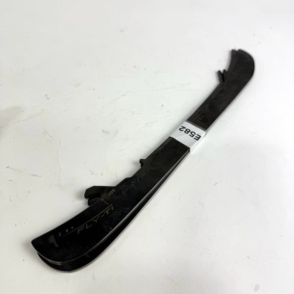 Used Bauer Fly-TI Steel 288mm - Zuperior M Profile - Item#E582