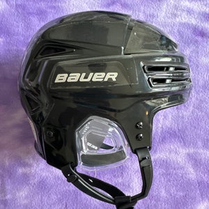 Black Small Bauer Re-Akt 200 Helmet (New)