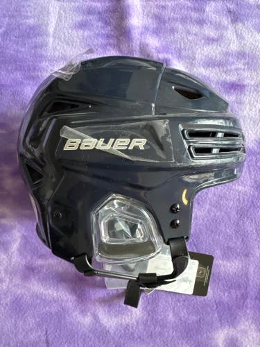 Blue Small Bauer Re-Akt 200 Helmet (New)