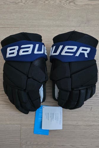 Bauer Vapor Hyperlite 13" Toronto Maple Leafs Next Gen Pro Stock Hockey Gloves