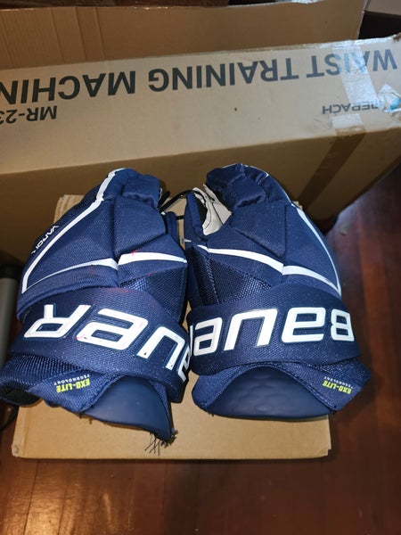Bauer Vapor Hyperlite Gloves 13" (Used)
