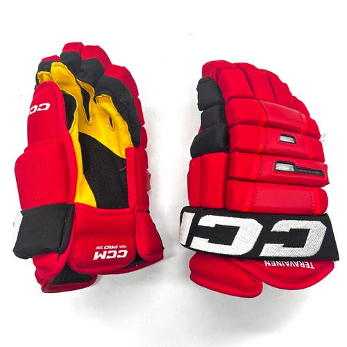 Teuvo Terravainen Pro Stock - CCM HG97 13" Used Pro Stock Gloves (Red/Black)