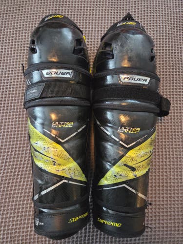 Senior Bauer Supreme ultrasonic 14" Shin Pads (Used)