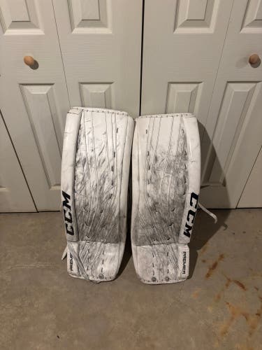 33" CCM Premier Pro Goalie Leg Pads (Used)