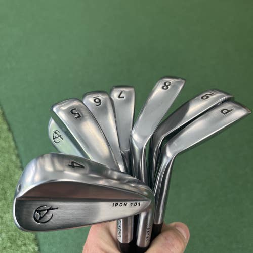 Takomo 101 Irons 4-PW Stiff KBS Tour 120 Stiff Flex MINT STD/STD Golf iron Set