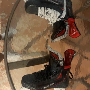 Bauer Vapor 3X Pro Hockey Skates 6 (Used)