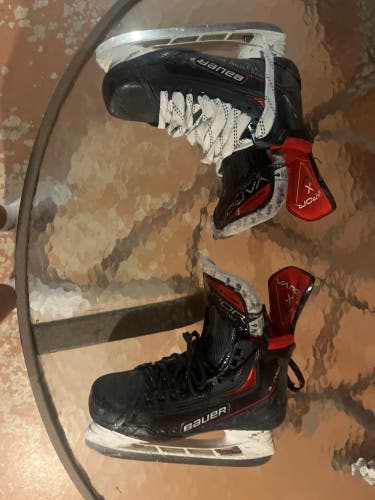Bauer Vapor 3X Pro Hockey Skates 6 (Used)