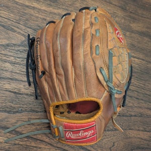 Nice Dad Glove / Coach Glove, Rawlings RBG67 12.5 - Paul O'neil New York Yankee - RELACED