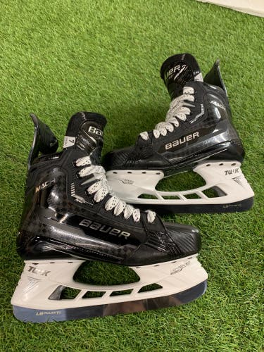 Bauer Supreme Mach Hockey Skates | Size 7 Fit 2