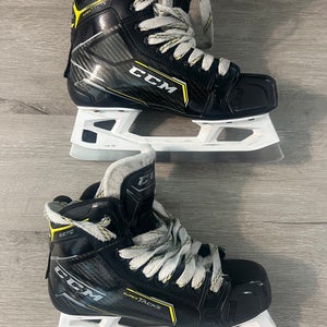 CCM Super Tacks 9370 Hockey Goalie Skates Size 3.5 (Used)