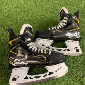 CCM Tacks Vector Hockey Skates | Size 6.5