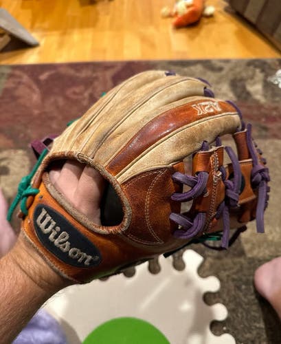 Infield RH Wilson A2K Baseball Glove 11.75" (Used)