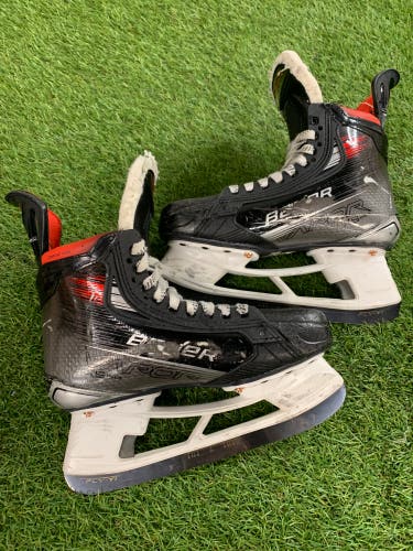 Bauer Vapor X5 Pro Hockey Skates | Size 5.5 Fit 2