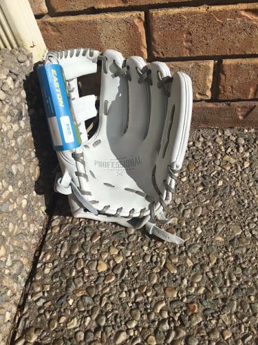 2025 Easton Professional Collection RH Softball Glove 12.75" (New)
