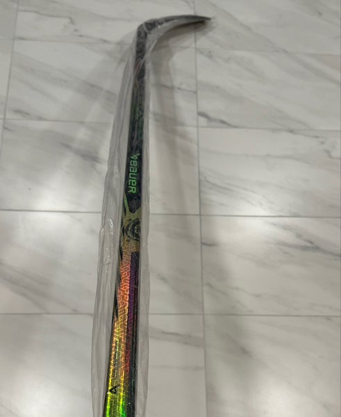 Intermediate Bauer Proto R Left Hand Hockey Stick P92 (New)