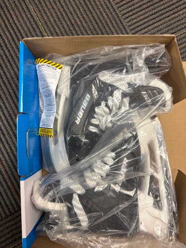 2025 Bauer Supreme Shadow Hockey Skates Wide Width 6.5 (New)