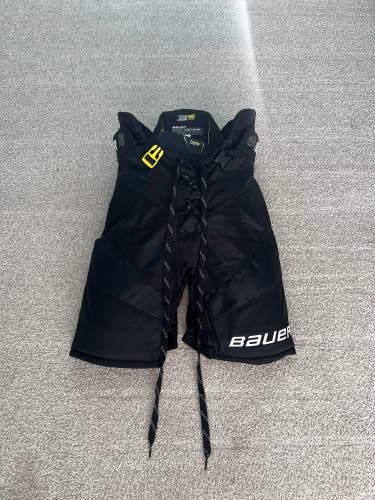 Men's Intermediate Large Bauer Supreme 3S Pro Hockey Pants (Used)