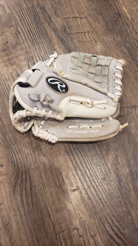 Rawlings RH Infield Sure Catch Softball Glove 11" (Used)