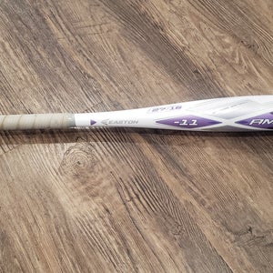 Easton Amethyst Alloy Bat (-11) 16 oz 27" (Used)