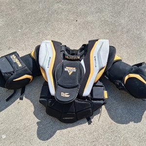 Vaughn Ventus LT98 Pro Pro Spec Senior Small Goalie Chest Protector (USED)