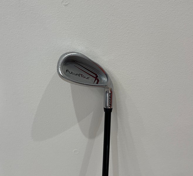 Junior Intech “Future Tour” 6 Iron Right Handed (Used)