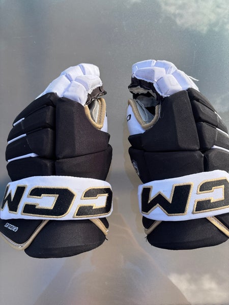 CCM Tacks 4 Roll Pro Gloves 13" Pro Stock (Used)