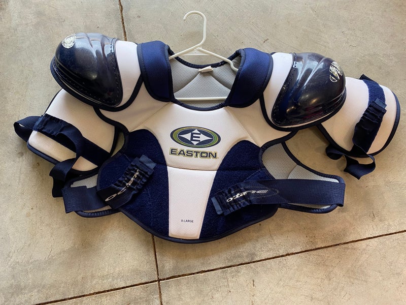XL Senior Easton Shoulder Pads (Used)