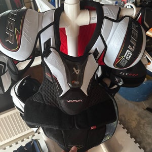 Large Senior Bauer Shoulder Pads Pro Stock (New)
