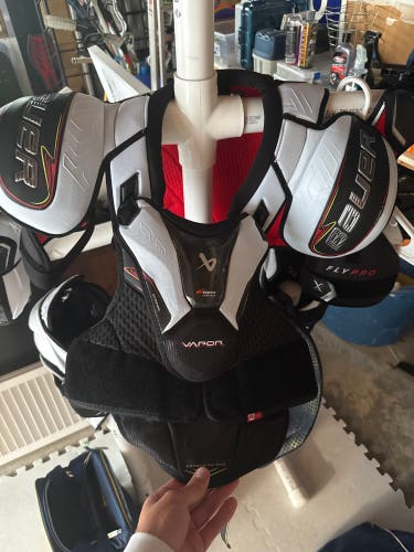 Large Senior Bauer Shoulder Pads Pro Stock (New)