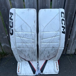 CCM EFlex 6 leg pads