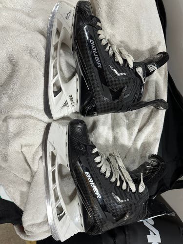 Bauer Supreme Mach Hockey Skates size 10 Fit 3