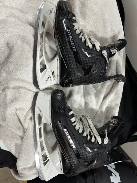 Bauer Supreme Mach Hockey Skates size 10 Fit 3