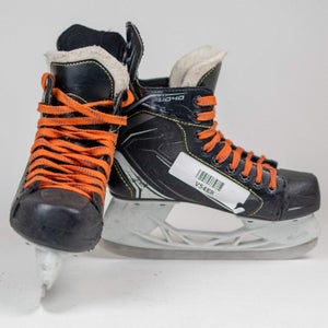 CCM Tacks 9040 Size 3.0 Hockey Skates