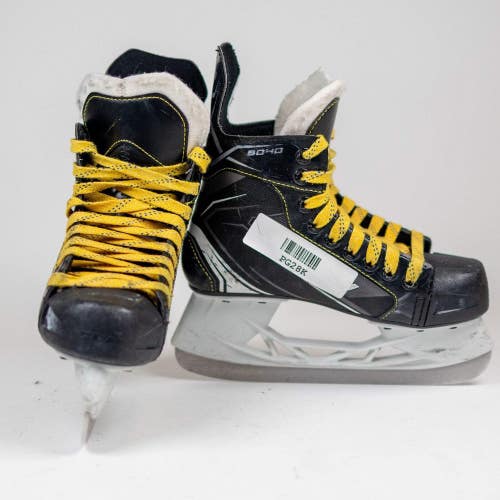 CCM Tacks 9040 Size 3.0 Hockey Skates