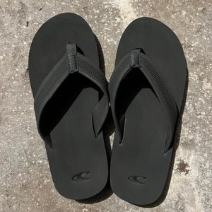 Gray Men's Size M 11.5 (W 12.5) Adult Quicksliver Sandals (New)