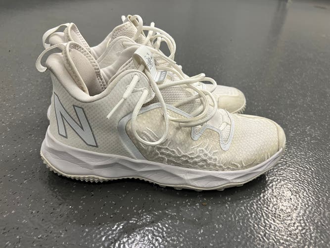 New Balance Freeze Turf Shoes
