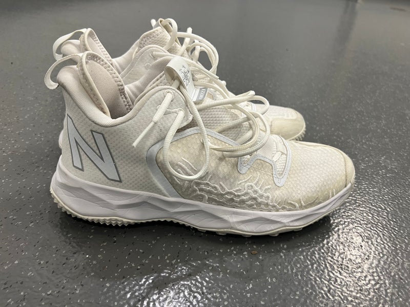 New Balance Freeze Turf Shoes