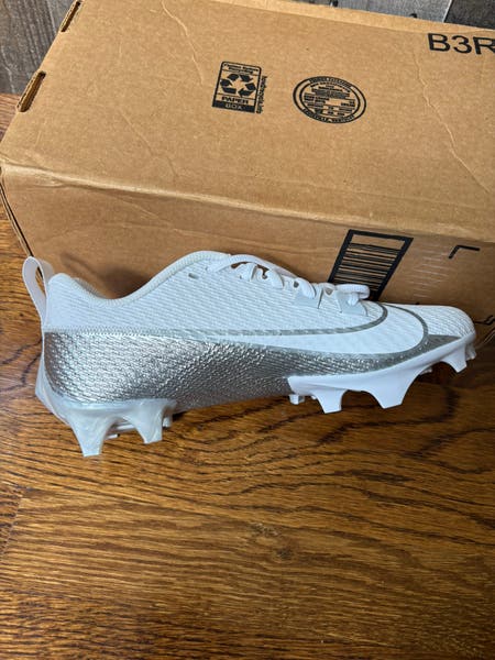 Nike Vapor Edge Speed 360 2 White Football Cleats DA5455-102 Men\'s Size 7.5 Amazon.com | Nike Men main image 4