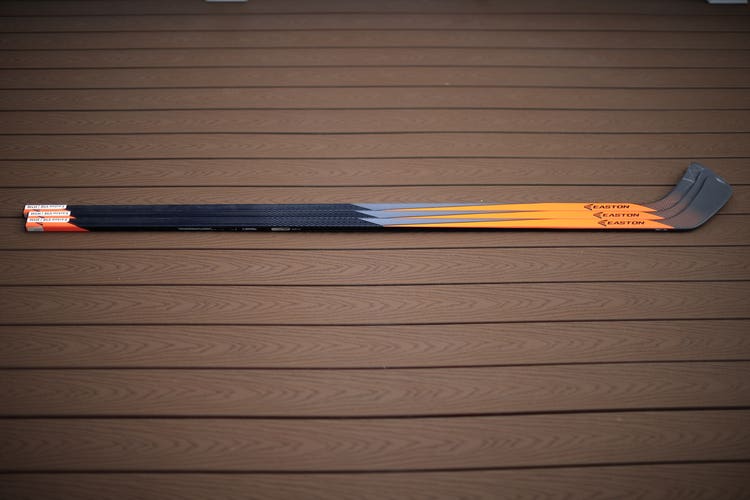Easton V9E Right Handed Hockey Stick Pro Stock - E3 (New)