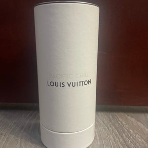 Louis Vuitton pacific chill(almost brand new)